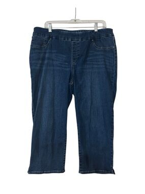Chico's Dark Indigo Cropped Pull-On Jeans